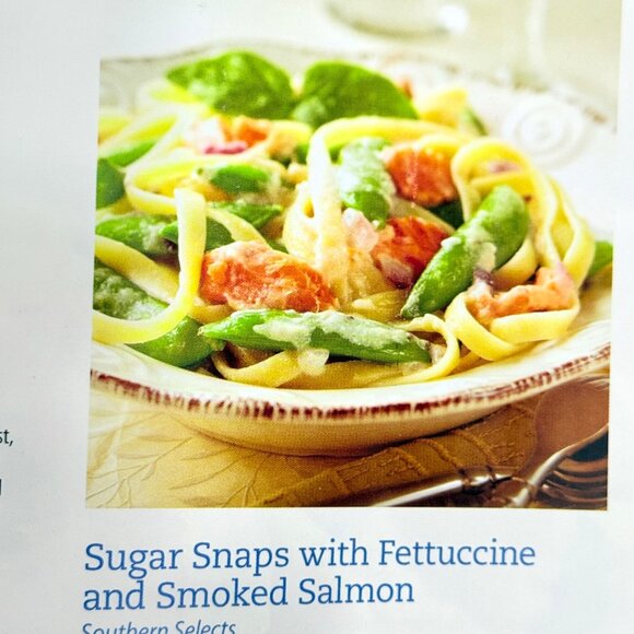 Set Of 3 Costco Cookbook Publications - All Good Condition - Picture 6 of 11